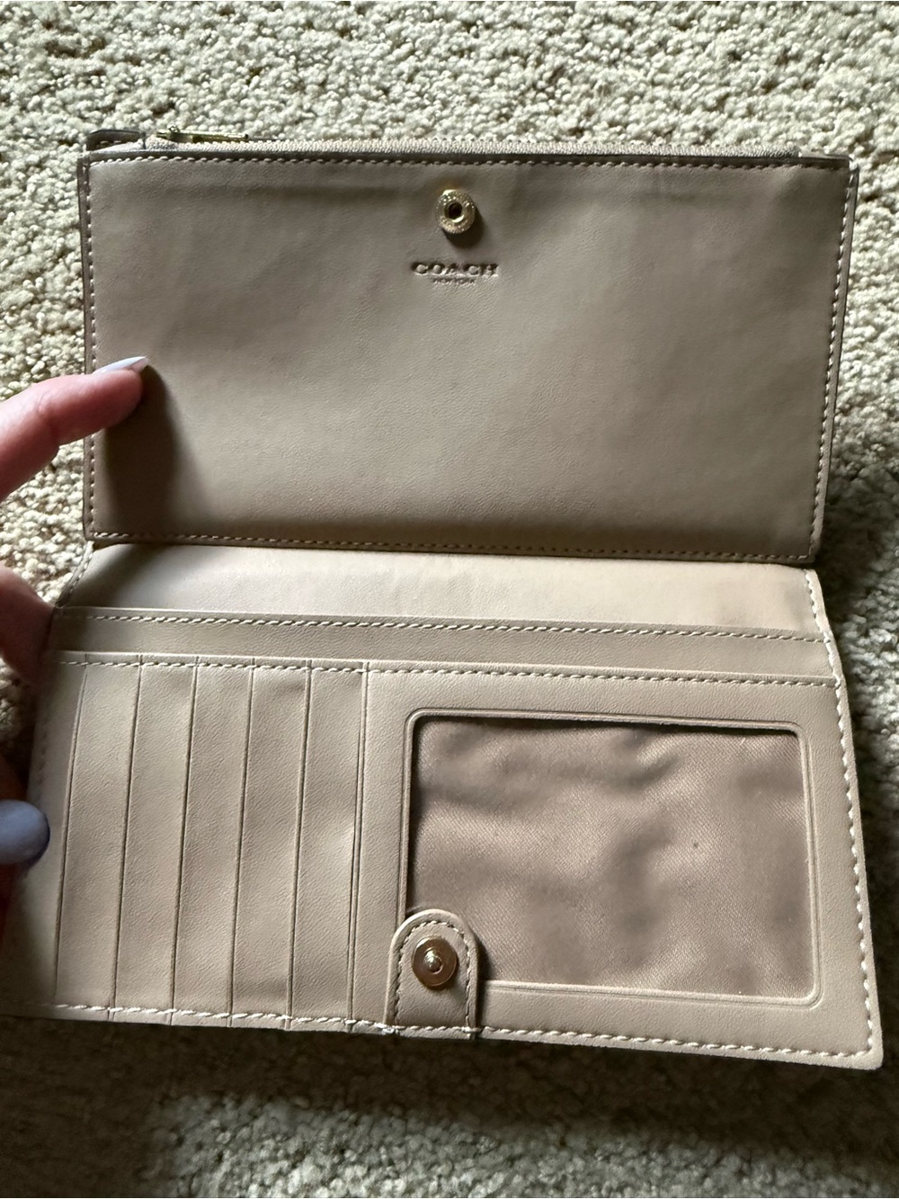 Coach leather Dreamy Chalk zip wallet - Picture 2 of 8